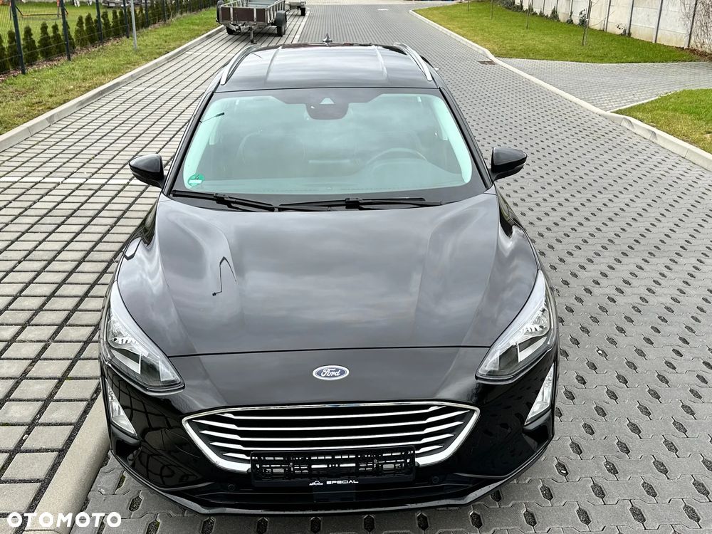 Ford Focus SW - 15