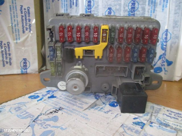 Caixa Fusiveis 52010268D ROVER 214 1995 1.4I - 2