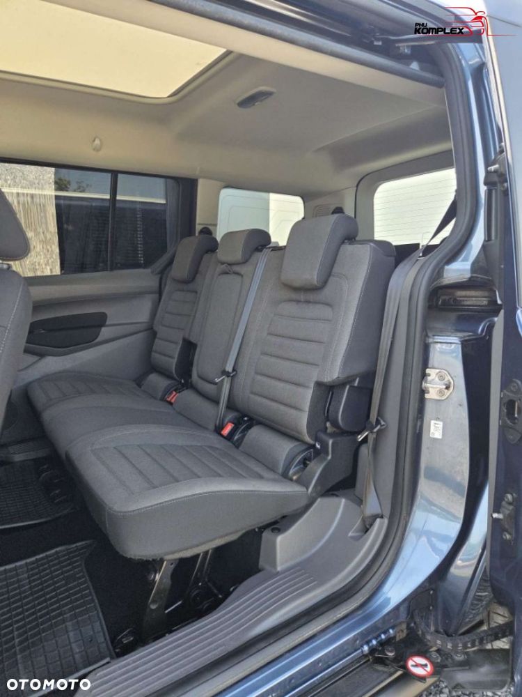 Ford Tourneo Connect Grand - 9