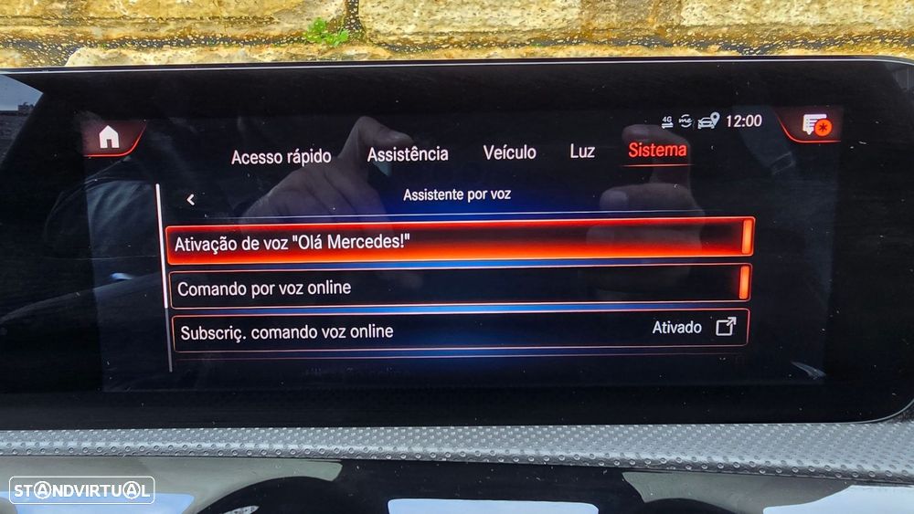 Mercedes-Benz CLA 250 - 36