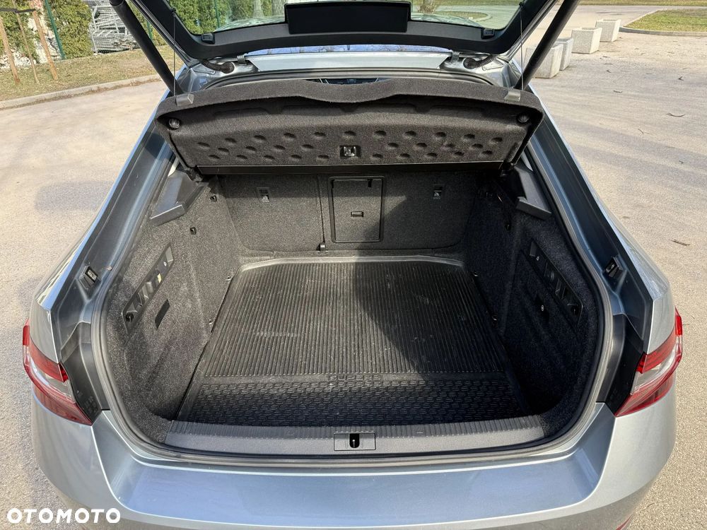 Skoda Superb - 11
