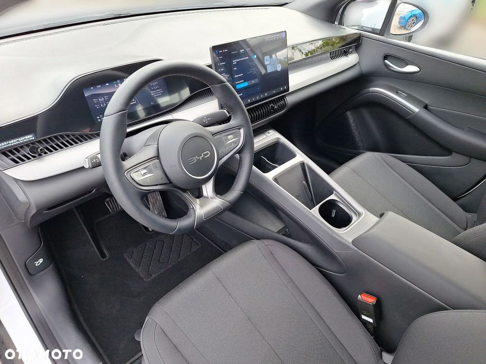 BYD Dolphin G Boost E-CVT - 19
