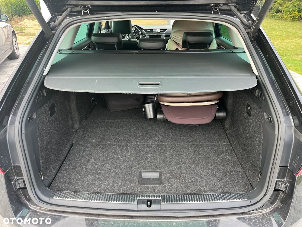 Skoda Superb 2.0 TDI DSG L&K - 15