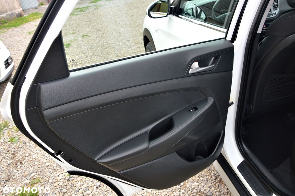 Hyundai Tucson blue 1.6 GDi 2WD Passion - 20