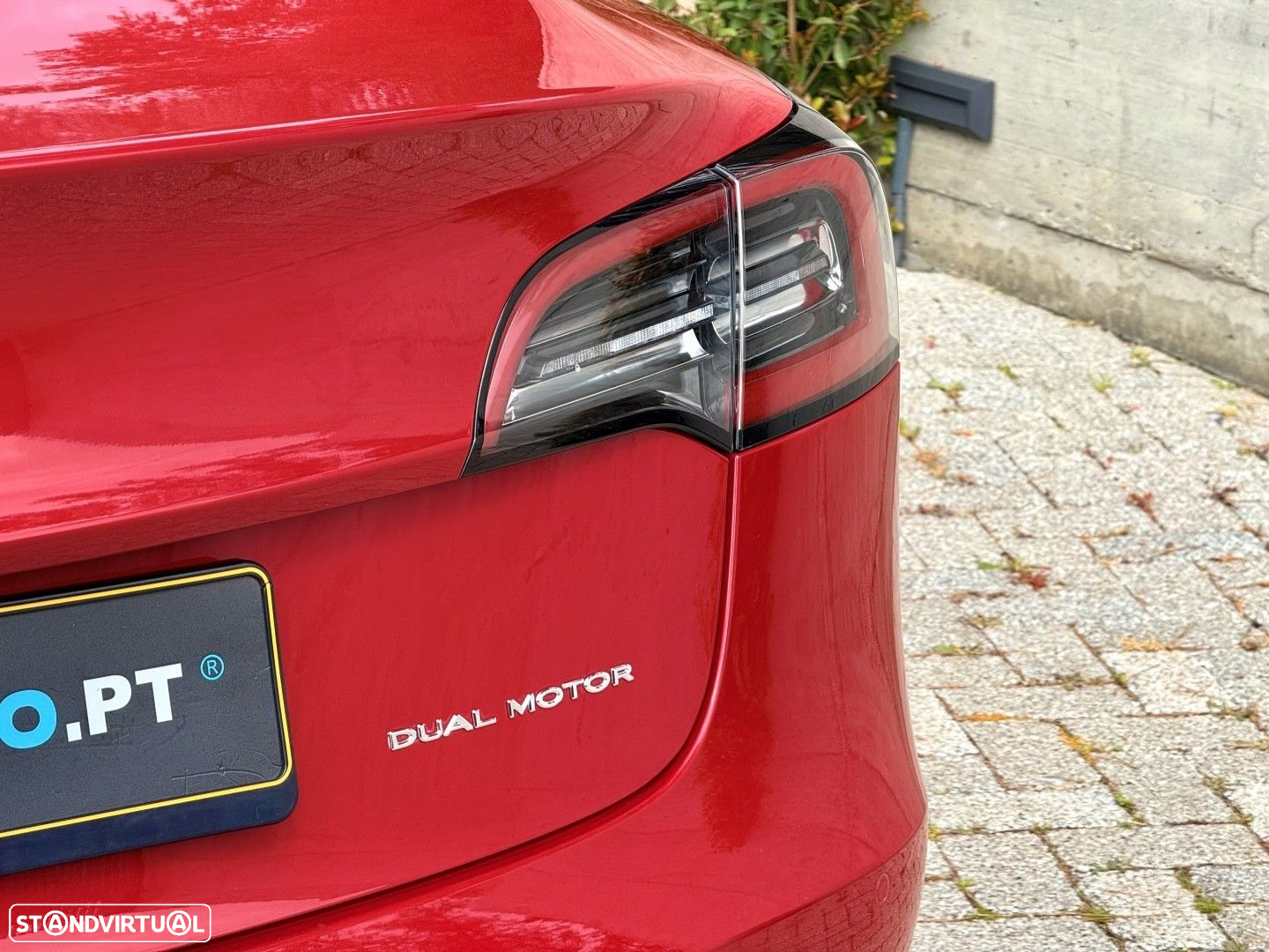 Tesla Model 3 Long-Range Dual Motor AWD - 38