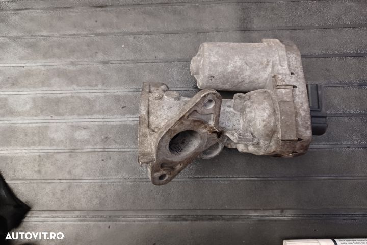 Egr Ford Transit 3 [Facelift] [2006 - 2014] Minivan 2.2L TDCi MT (86 - 5