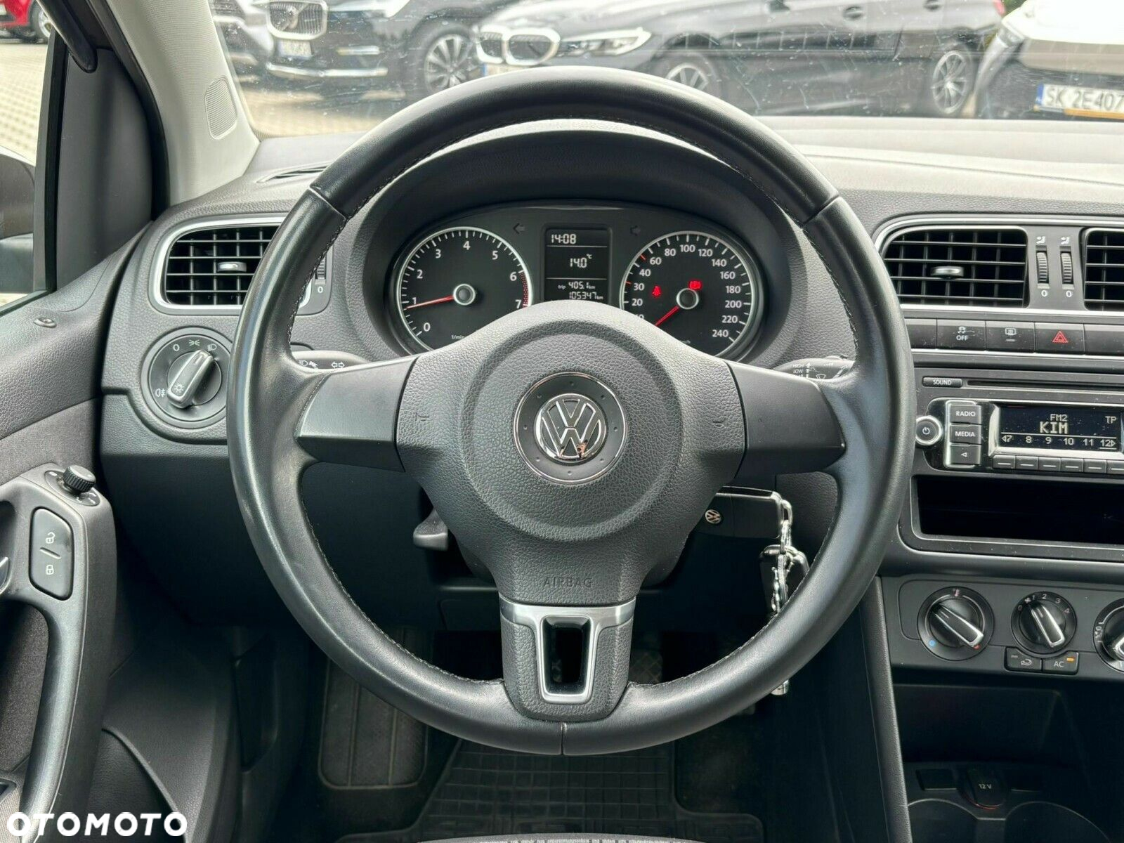 Volkswagen Polo 1.4 16V Comfortline - 13