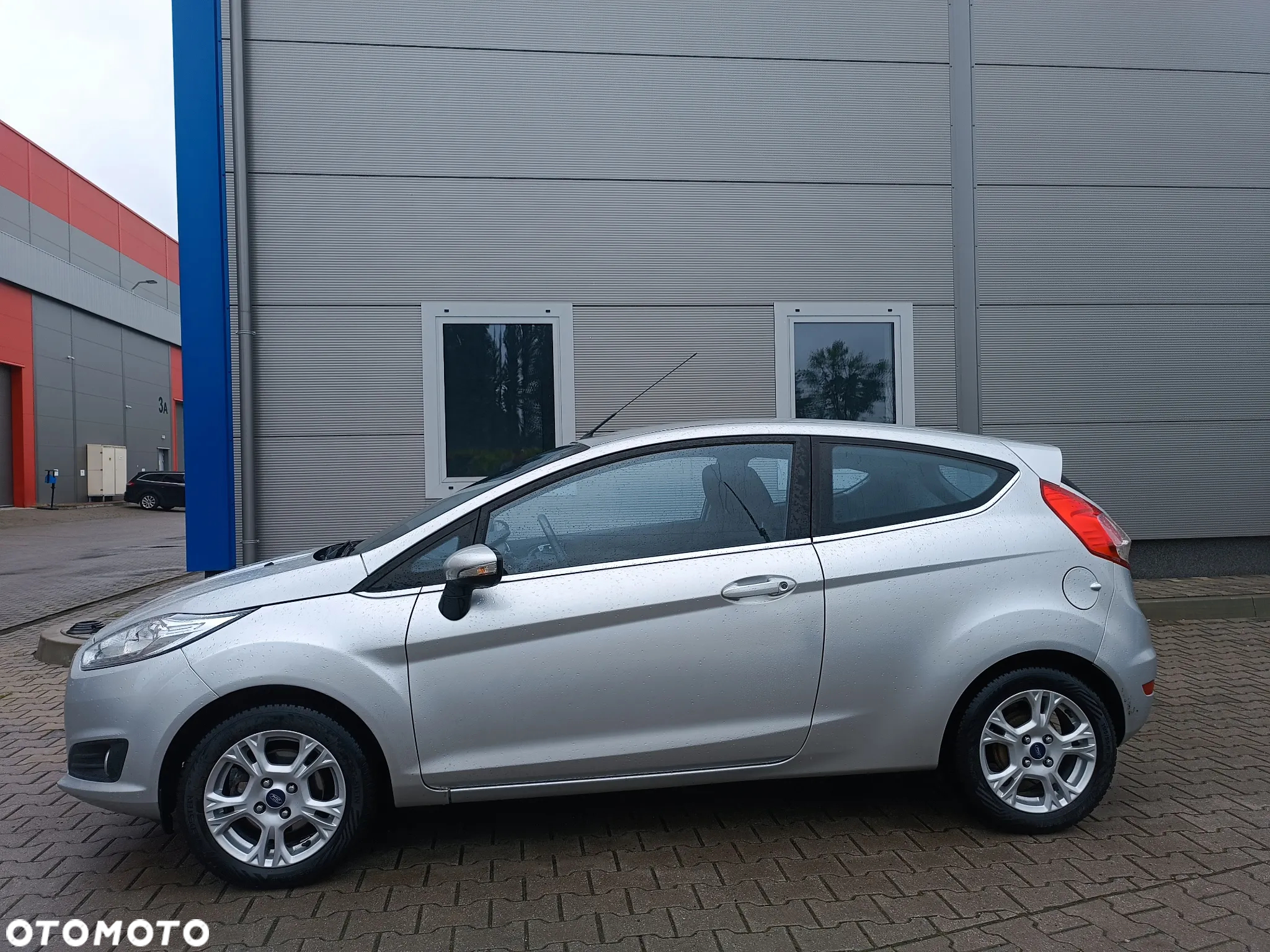 Ford Fiesta 1.0 EcoBoost S&S TITANIUM - 5