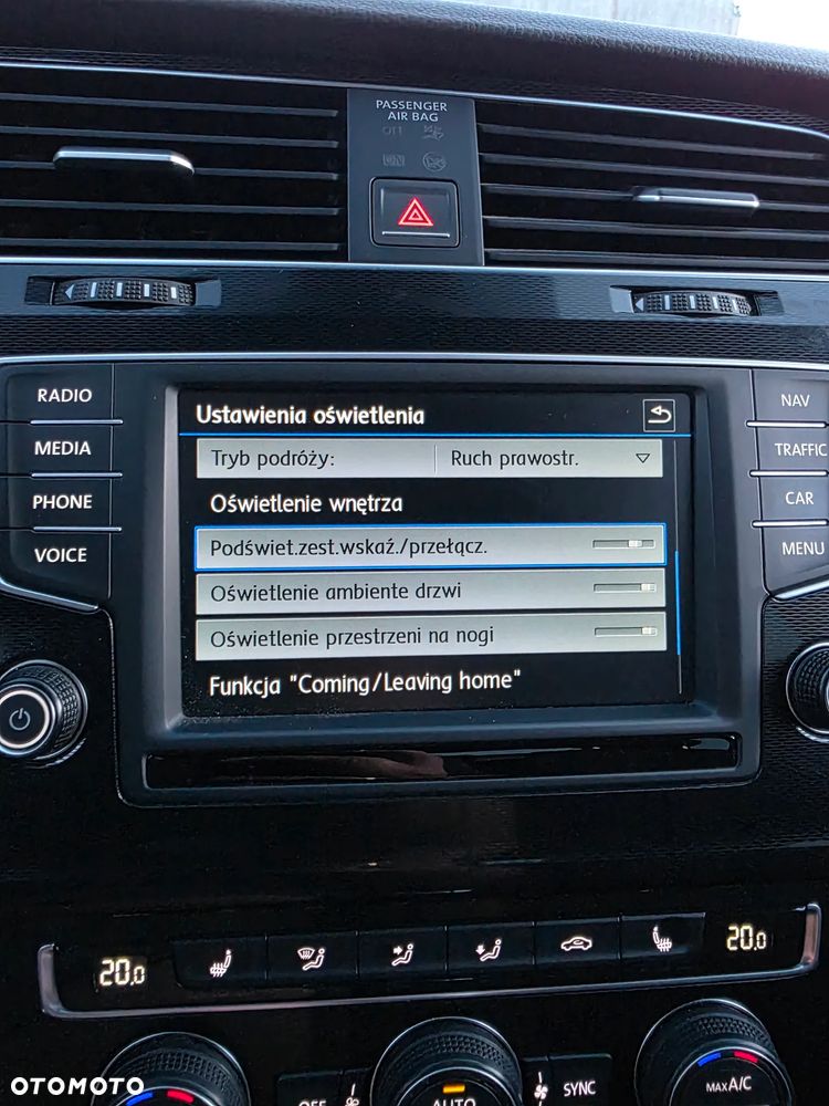 Volkswagen Golf - 16
