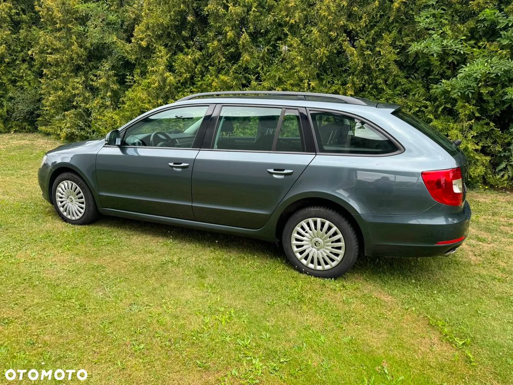 Skoda Superb 2.0 TDI Ambition - 10