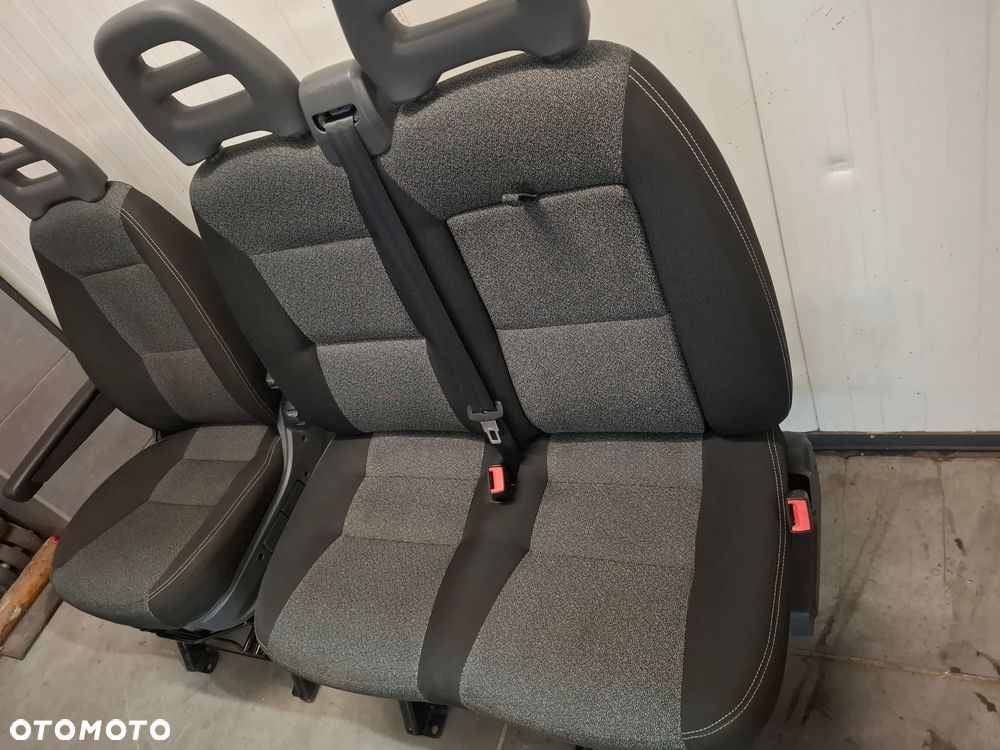 Fotel kierowcy kanapa pasażera ławka Fiat Ducato III rok 2018 cena za komplet foteli - 3