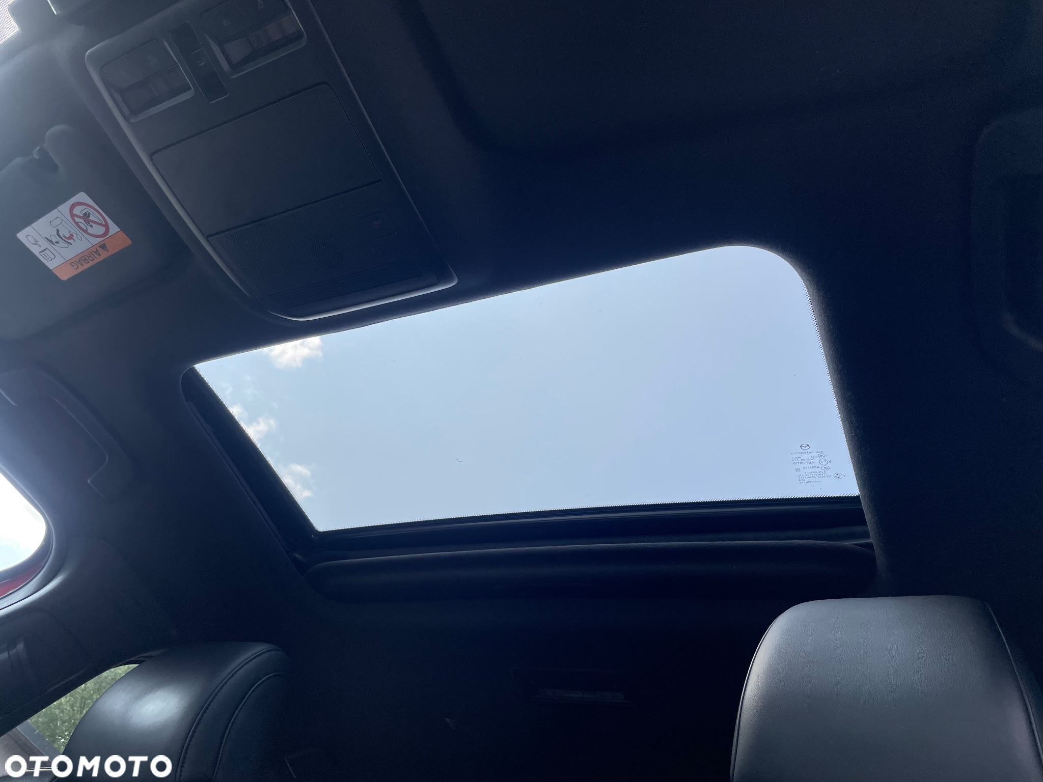 Mazda 3 e-SKYACTIV-X 186 M HYBRID EXCLUSIVE-LINE - 11