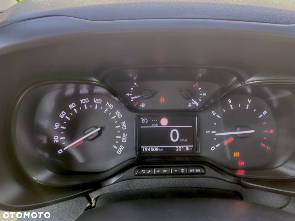 Toyota Proace City Verso 1.5 D-4D Family - 11