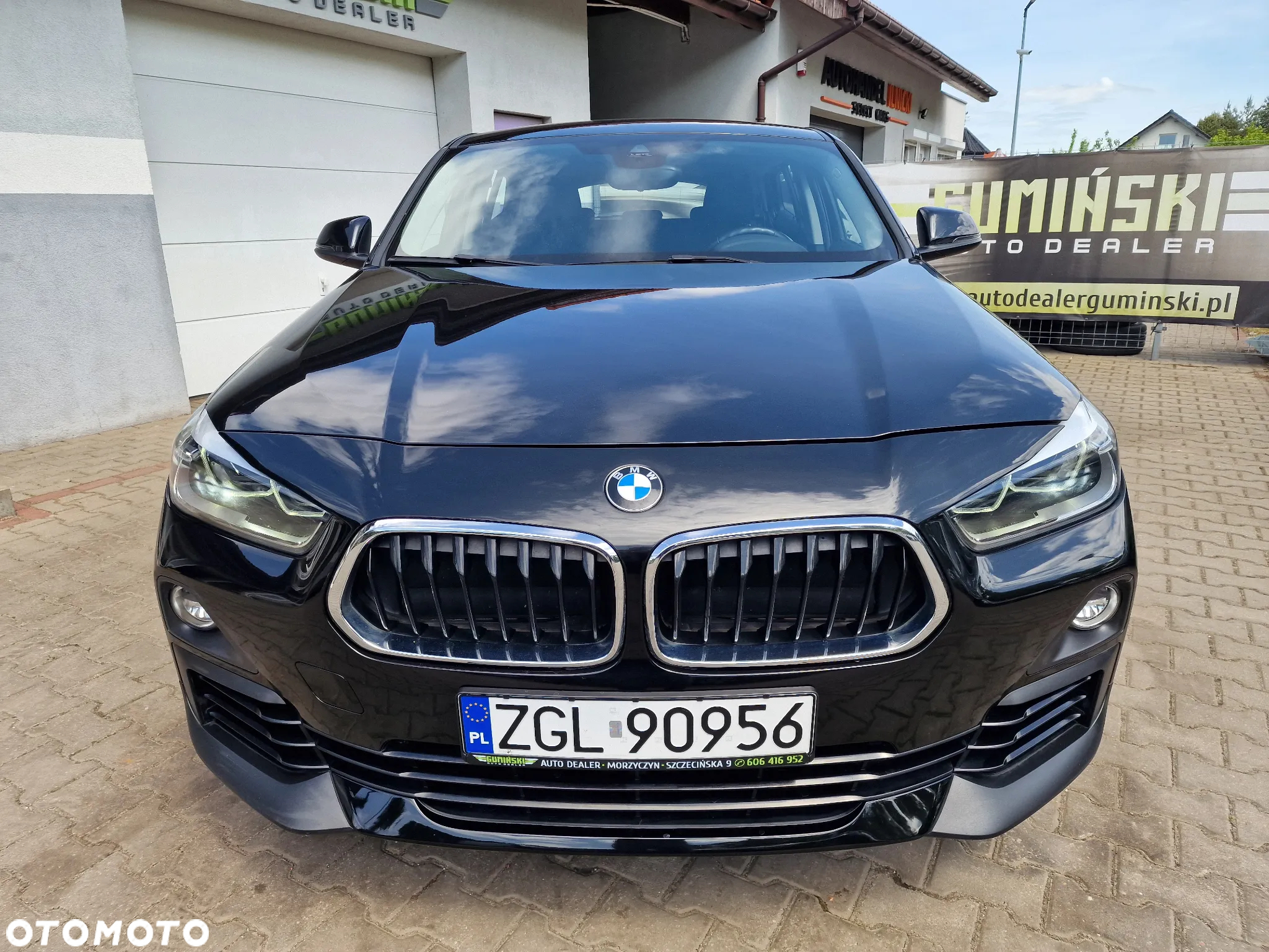 BMW X2 sDrive18d Advantage Plus - 12