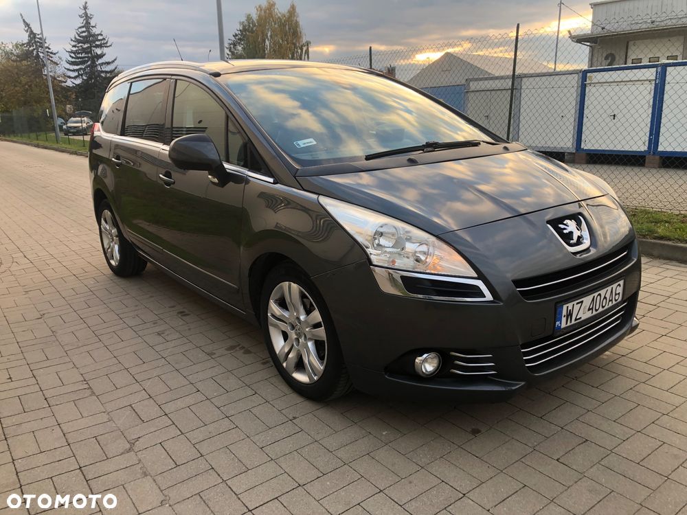 Peugeot 5008 2010 photo 2