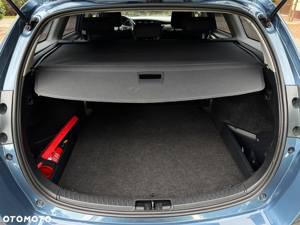 Toyota Auris 1.6 Prestige - 26