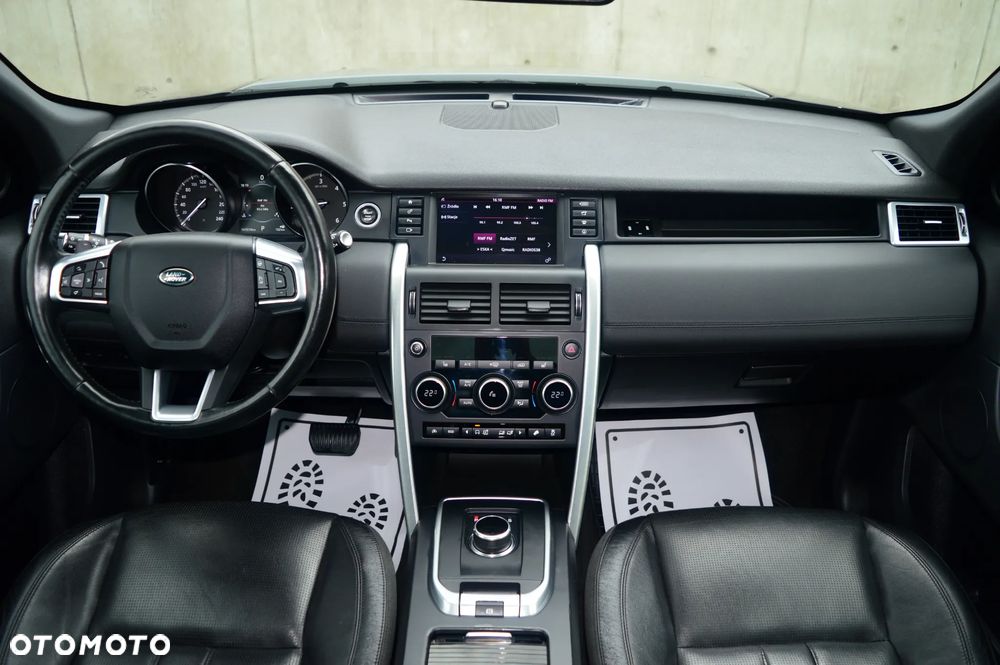 Land Rover Discovery Sport - 13