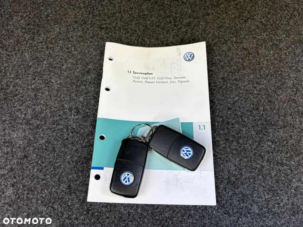 Volkswagen Golf 1.6 United - 33