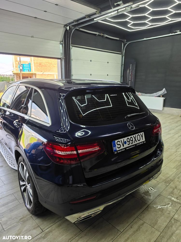 Mercedes-Benz GLC - 9