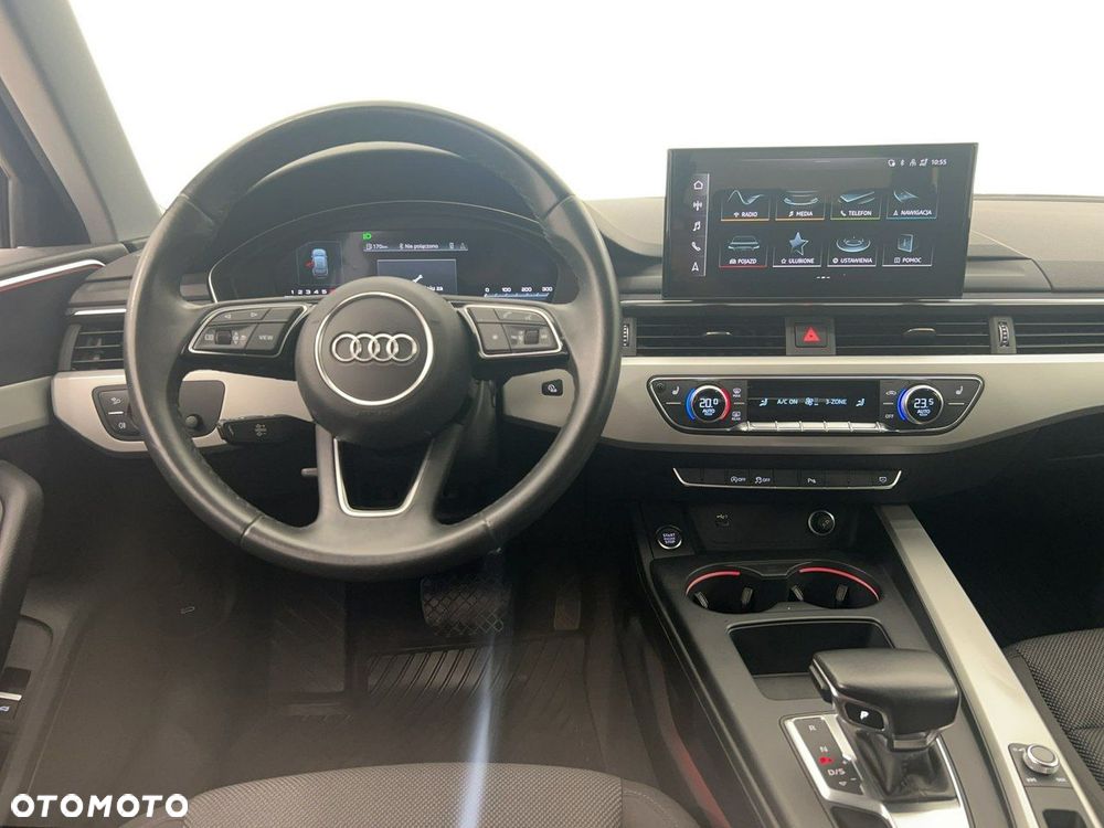 Audi A4 Limousine - 9
