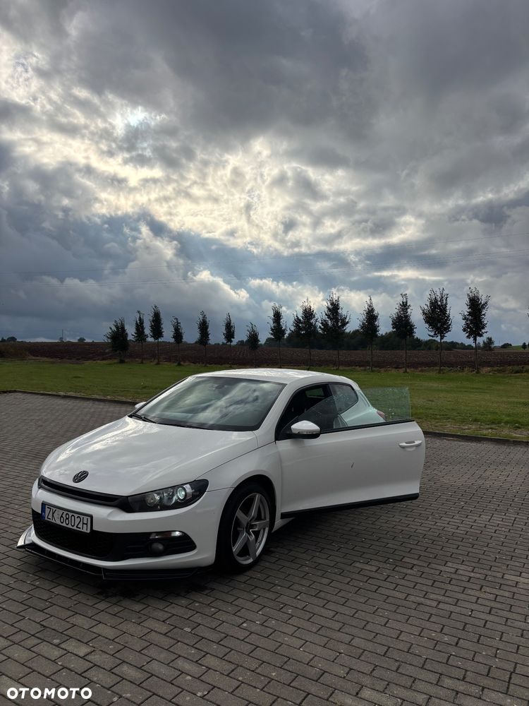 Volkswagen Scirocco 2.0 TDI - 8