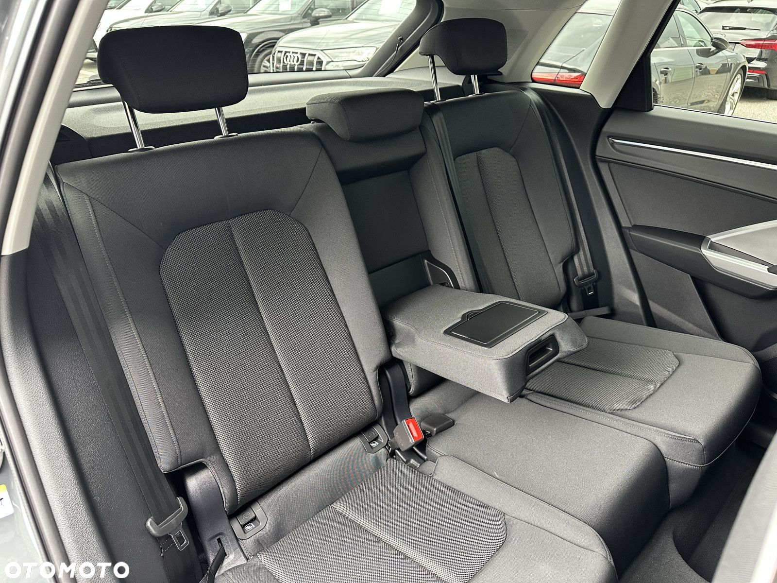 Audi Q3 - 21