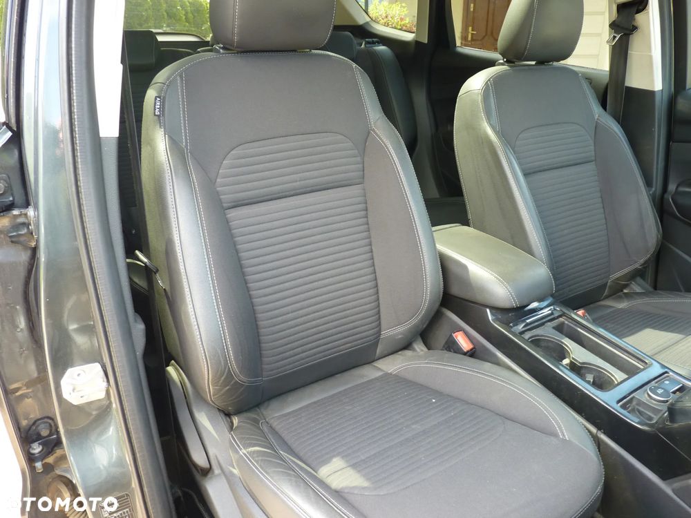 Ford Kuga 2.0 TDCi 4x4 Individual - 16