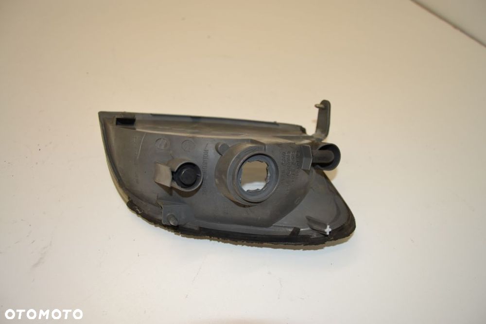 Lampa Przód  prawa kierunkowskaz Lexus LS 400 - 3