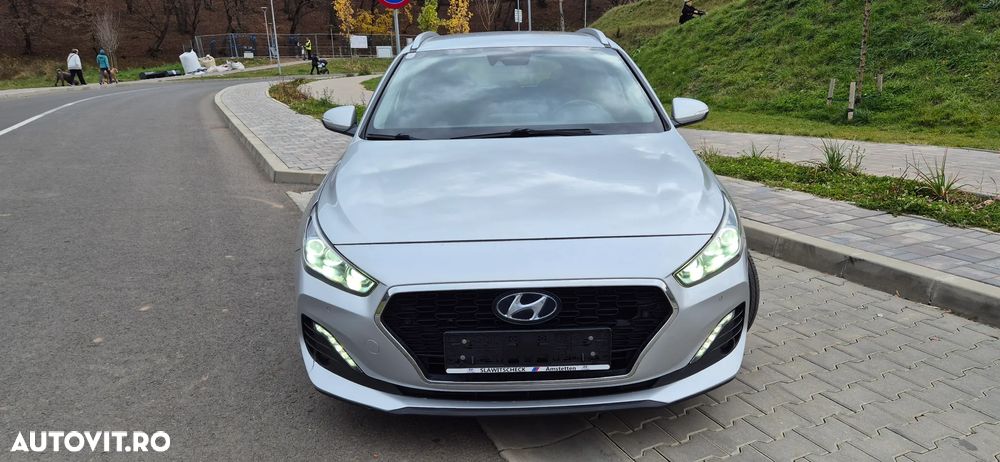 Hyundai i30 1.6 CRDI DCT Premium - 12
