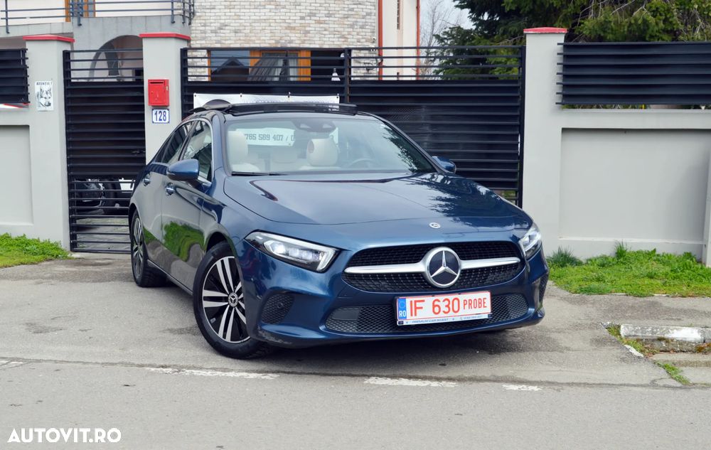 Mercedes-Benz A 180 Sedan 7G-DCT Lim. Special Edition - 40