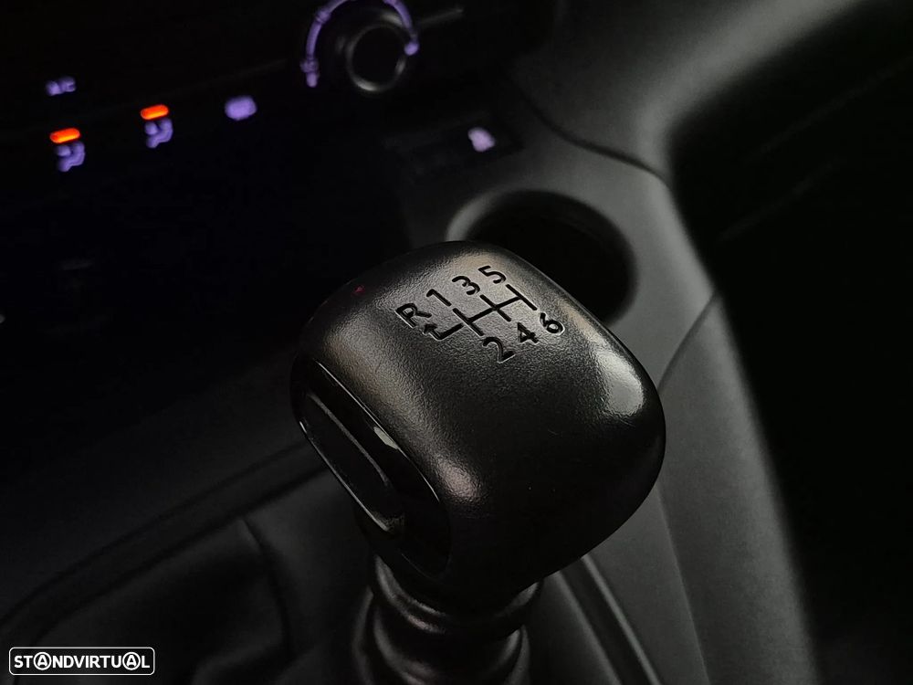 Peugeot Partner LONGA - 130CV - 3 LUG. | GARANTIA | Full Equipamento - 17