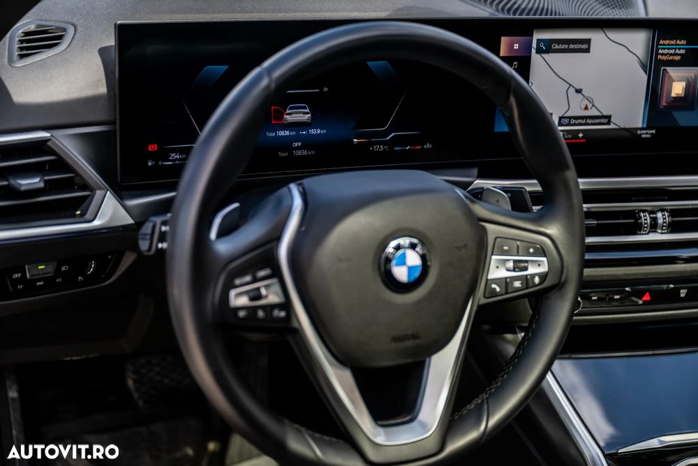 BMW Seria 3 330i Aut. Luxury Line - 32