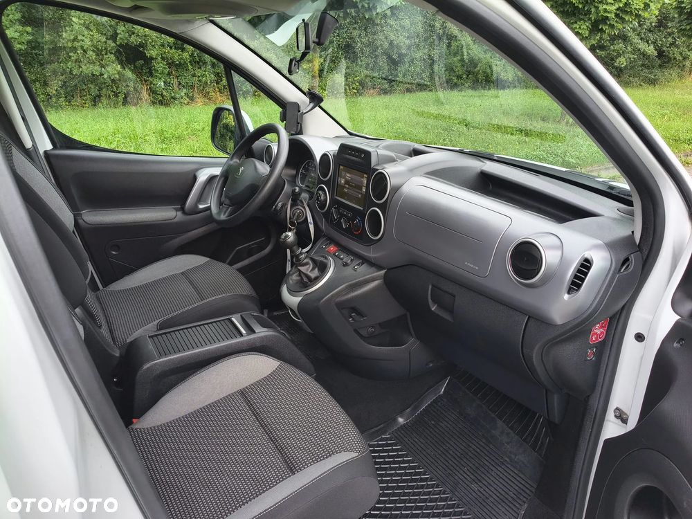 Peugeot Partner 1.6 BlueHDi Outdoor S&S - 11