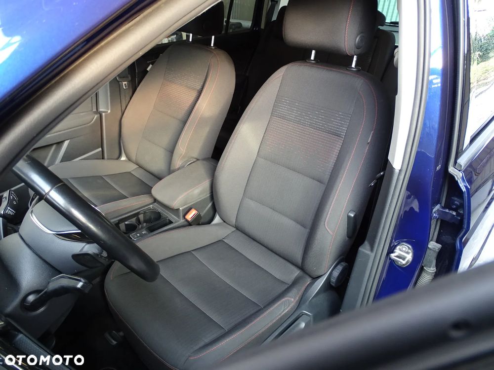 Volkswagen Touran 1.4 TSI BMT Comfortline DSG - 22
