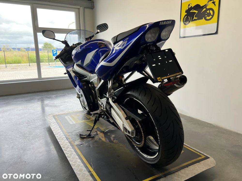 Yamaha R6 - 21