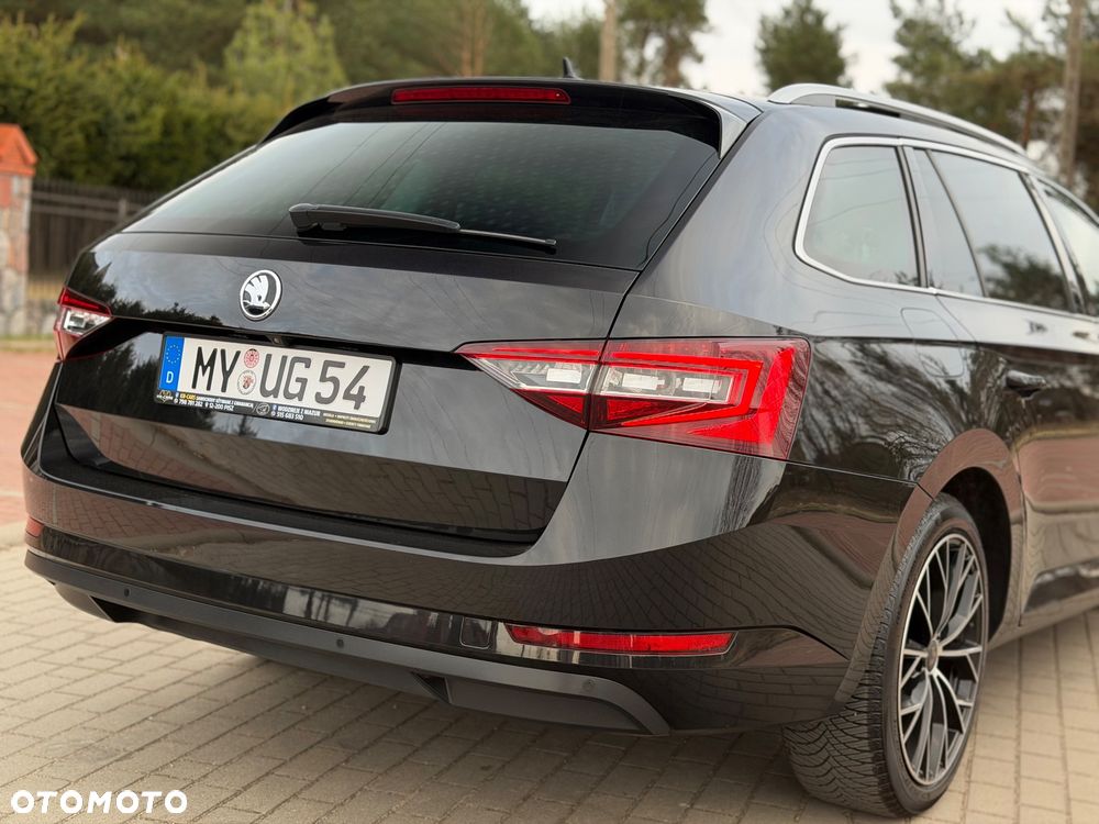 Skoda Superb 2.0 TDI DSG L&K - 21