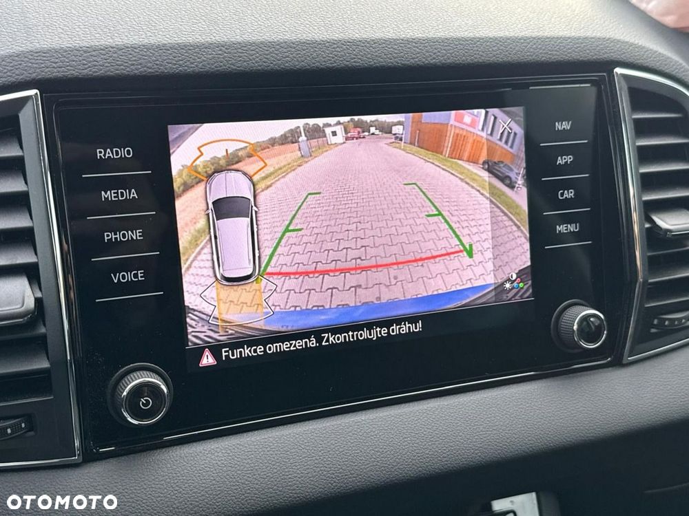 Skoda Karoq 1.5 TSI ACT Style DSG - 33