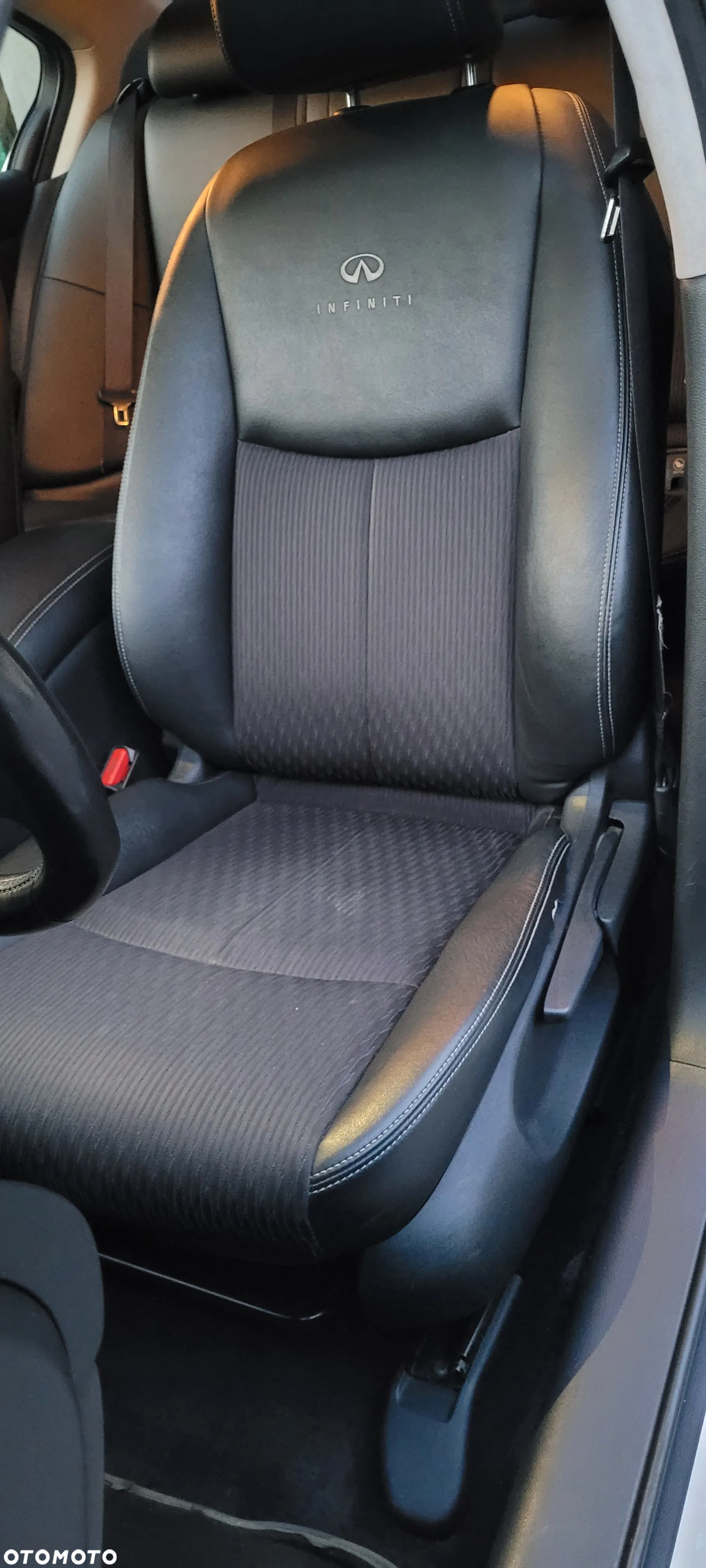 Infiniti Q50 2.2d - 39