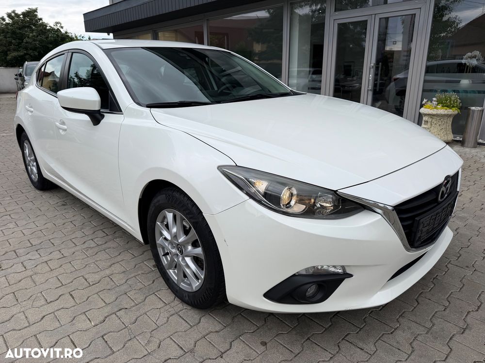 Mazda 3 - 8