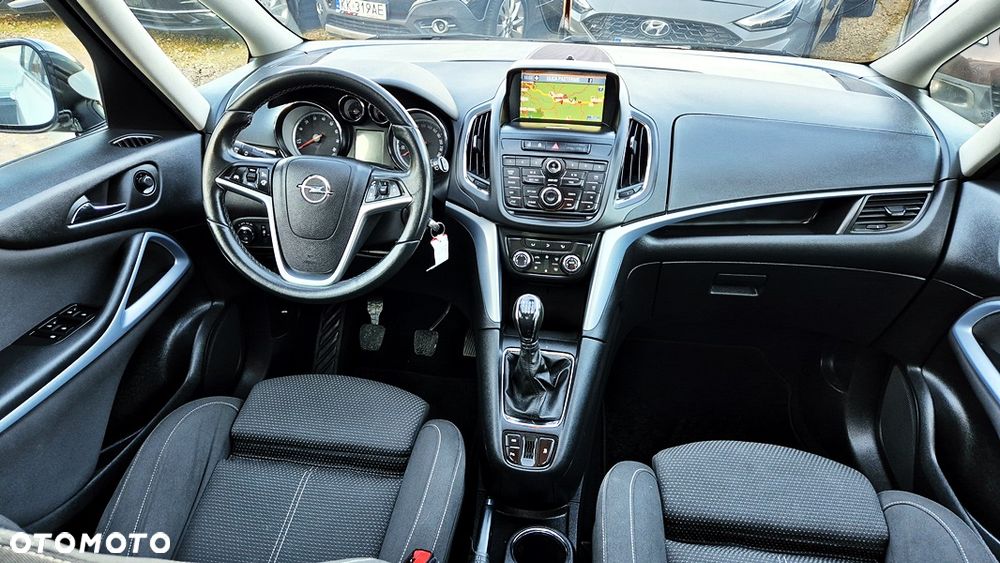 Opel Zafira 1.6 T SIDI Cosmo S&S - 37