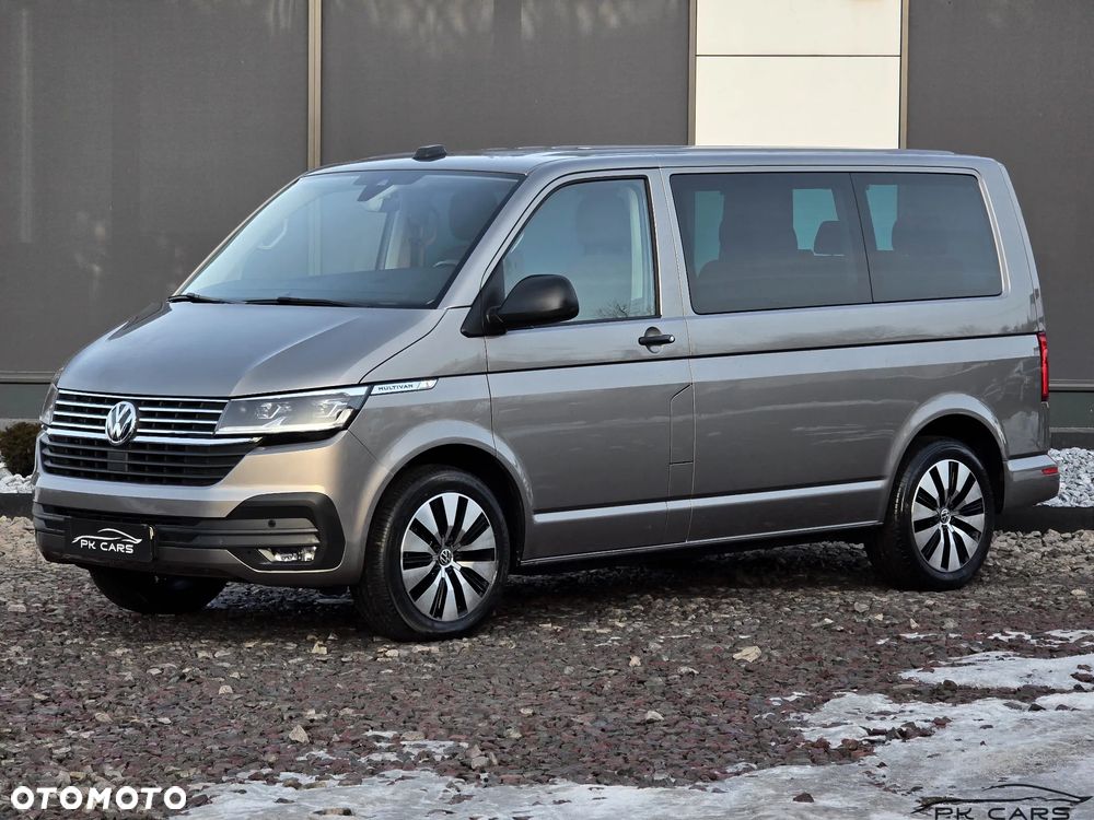 Volkswagen Multivan - 9