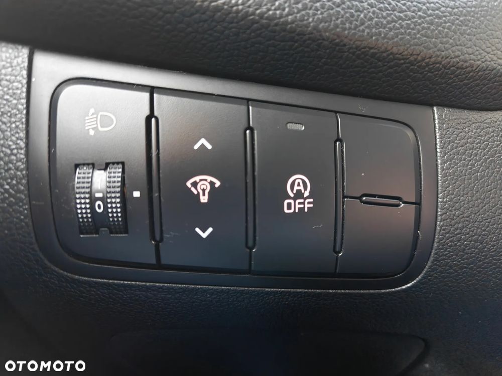 Kia Ceed 1.6 CRDi 136 DCT ISG GT Line - 39