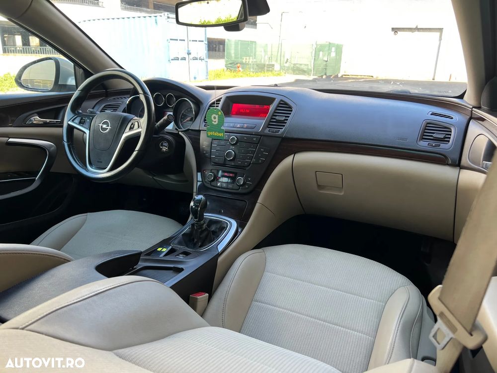 Opel Insignia 2.0 CDTI Sport - 24