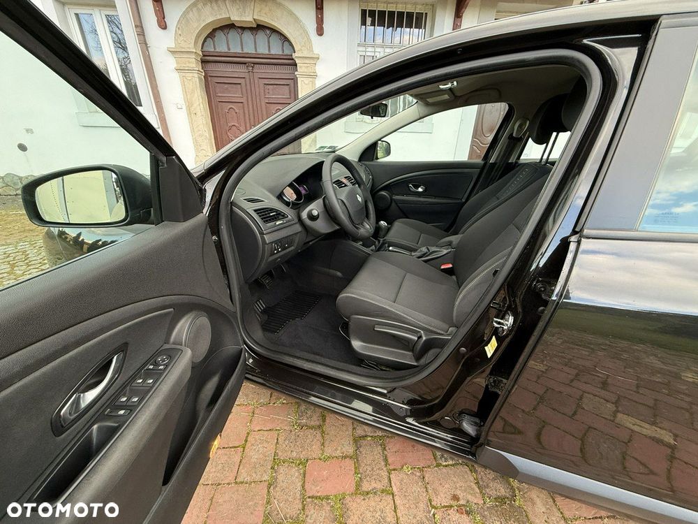Renault Megane 1.6 16V 100 Expression - 13
