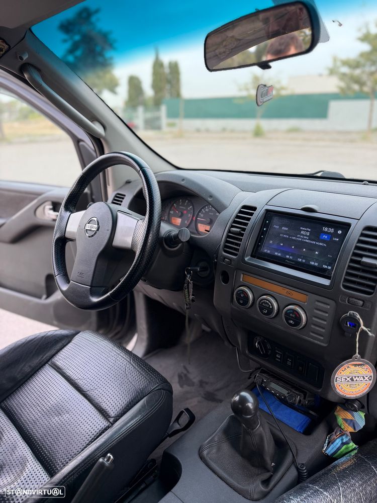 Nissan Pick Up - 11