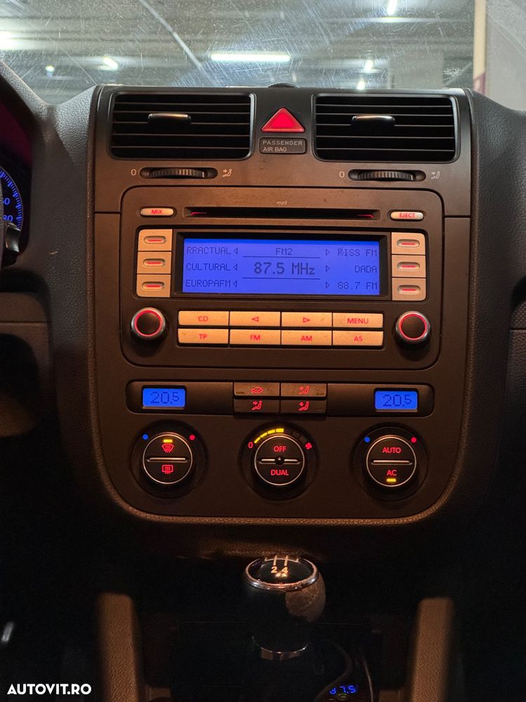 Volkswagen Golf 1.4 Comfortline - 8