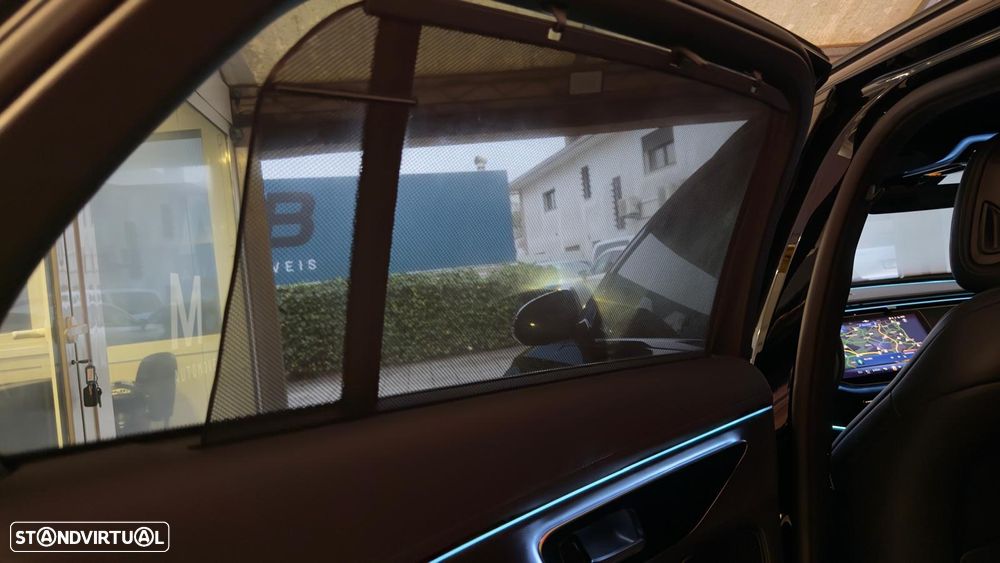 Mercedes-Benz E 300 9G-TRONIC AMG Line - 9