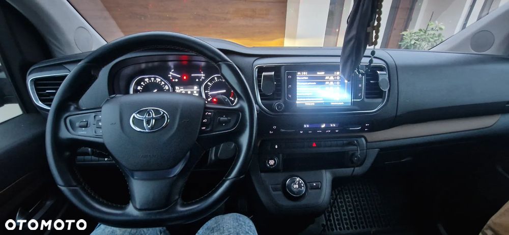 Toyota ProAce - 10