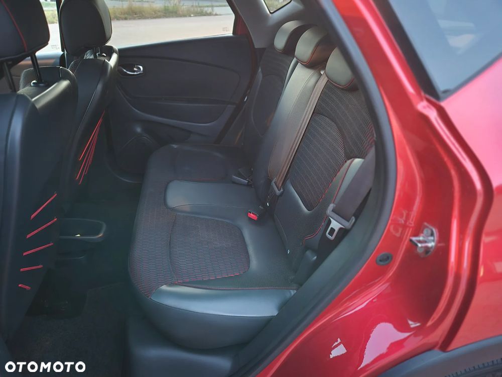 Renault Captur 0.9 Energy TCe Helly Hansen - 14