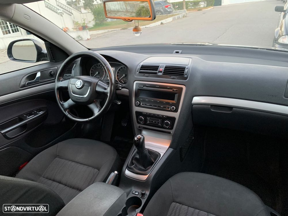 Skoda Octavia Break 1.6 TDi Ambition - 6